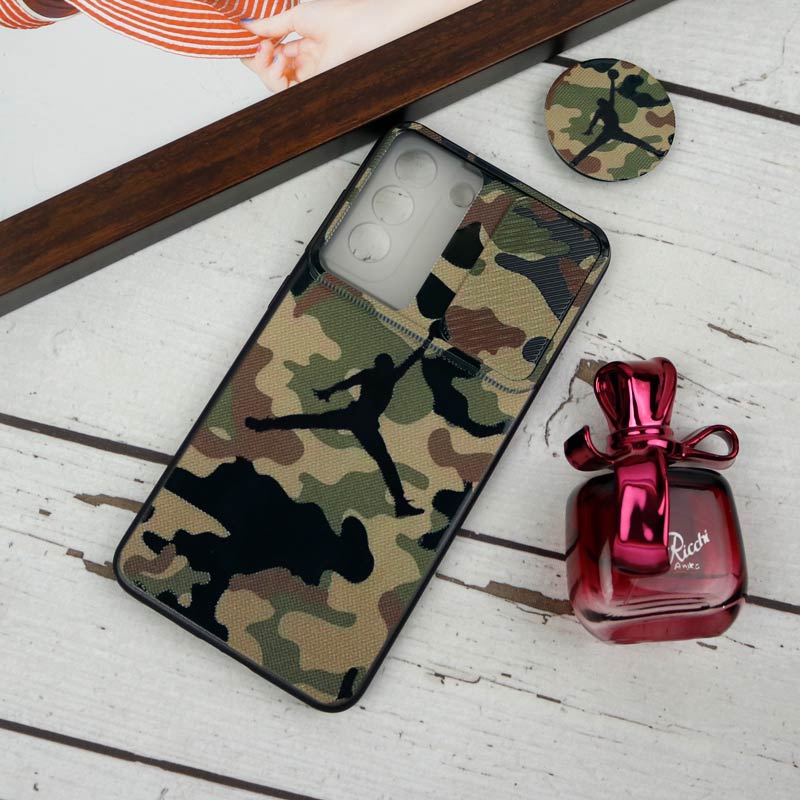 قاب طرحدار محافظ لنزدار کشویی + پاپ سوکت طرح ارتشی مشکی سامسونگ Samsung Galaxy S21 FE 5G سری B