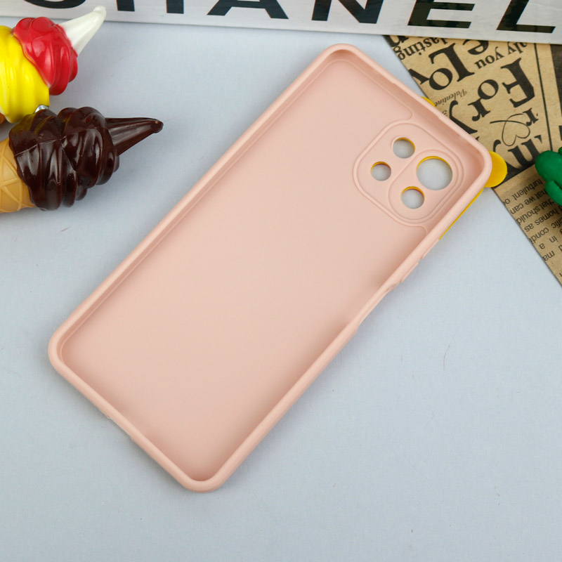 قاب سیلیکونی عروسکی محافظ لنزدار طرح Pooh شیائومی Xiaomi Mi 11 Lite
