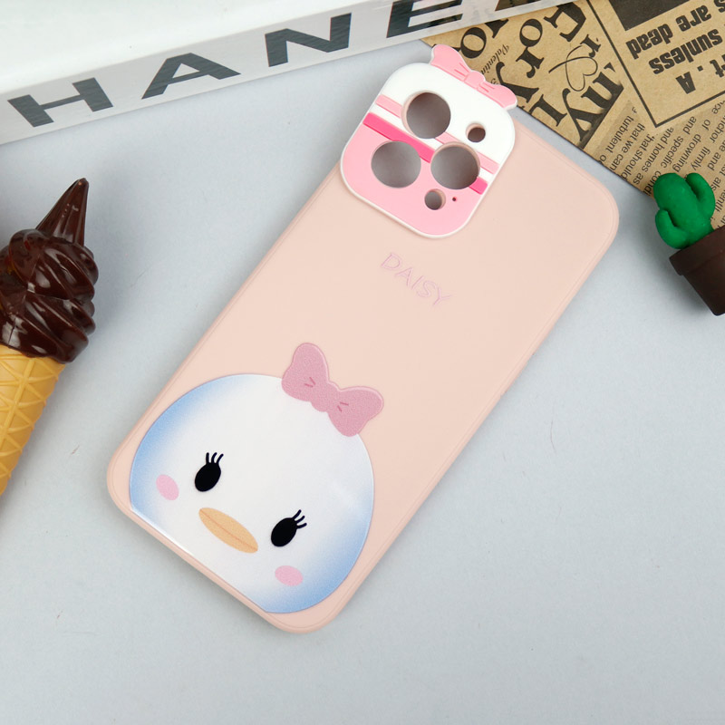 قاب سیلیکونی عروسکی محافظ لنزدار طرح Daisy آیفون iPhone 12 Pro Max
