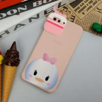 قاب سیلیکونی عروسکی محافظ لنزدار طرح Daisy آیفون iPhone 7 Plus / 8 Plus