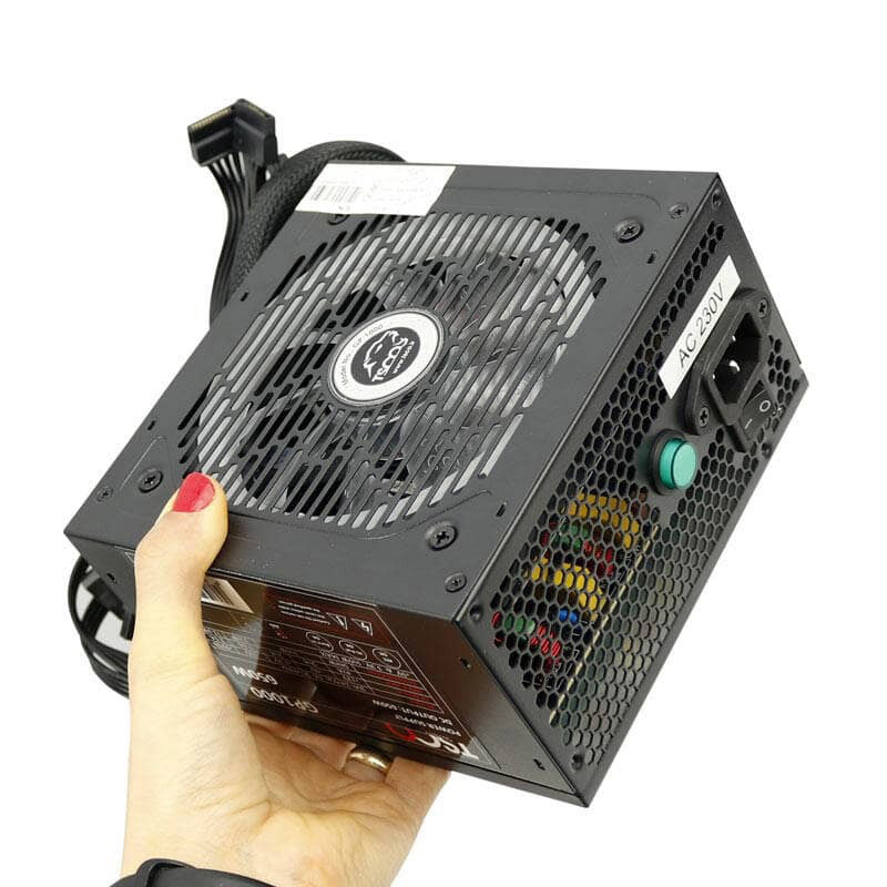 پاور تسکو TSCO GP 1000 RGB White 650W
