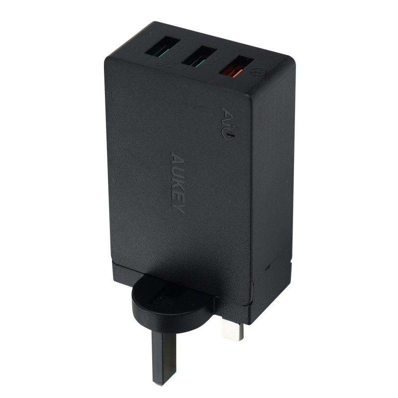 شارژر دیواری فست شارژ Aukey PA-T14 3Port QC3 3A 42W + کابل میکرو یو اس بی