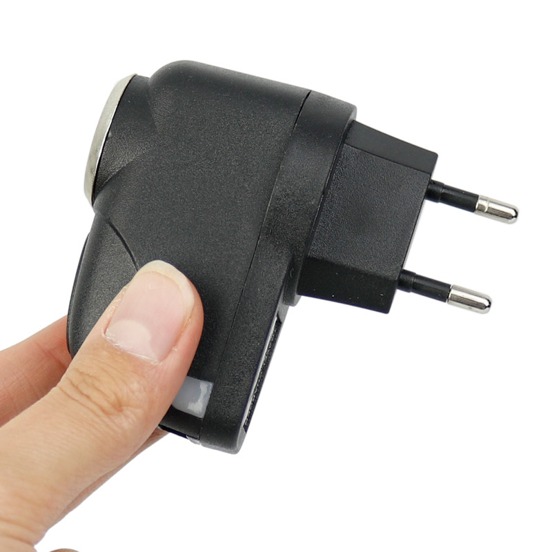 تستر شارژر فندکی USB