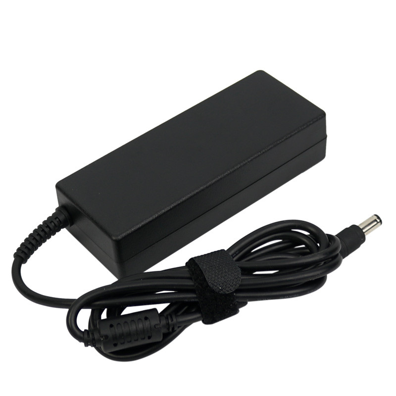 شارژر لپ تاپ Toshiba 15V 5A