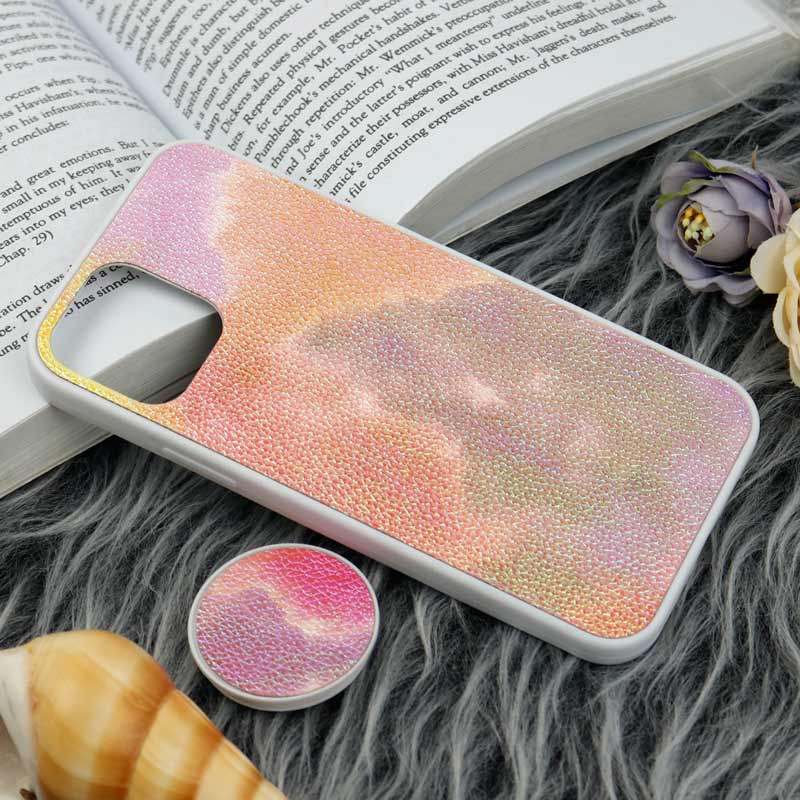 قاب چرمی هولوگرامی پاپ سوکت دار iPhone 11 Pro سفید