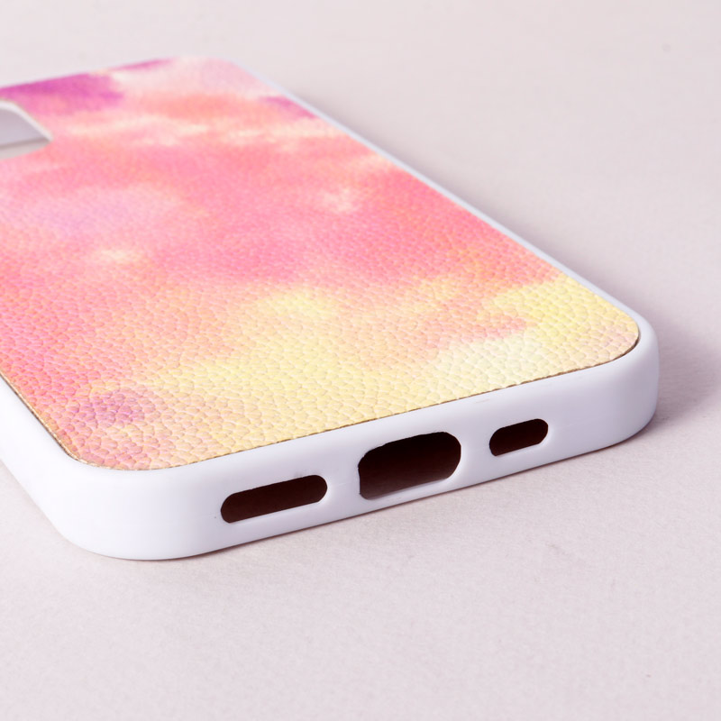 قاب چرمی هولوگرامی پاپ سوکت دار iPhone 11 Pro سفید
