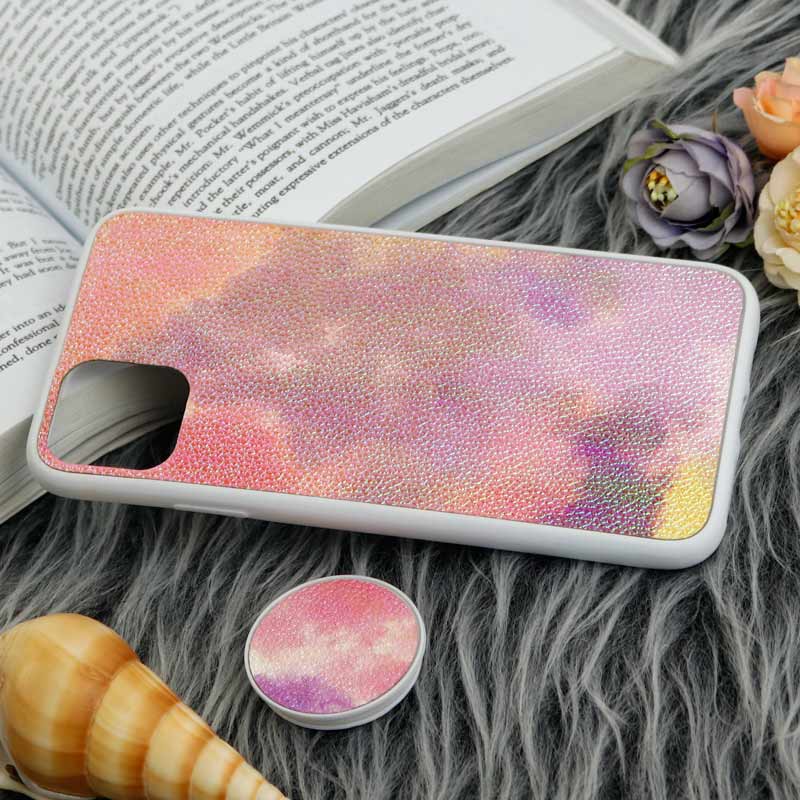 قاب چرمی هولوگرامی پاپ سوکت دار iPhone 11 Pro Max سفید