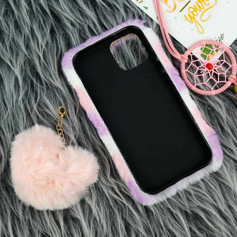 قاب پشمالو پوم پوم دار iPhone 12