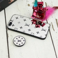 قاب محافظ لنزدار آینه ای + پاپ سوکت طرح LV مشکی iPhone 6/6s