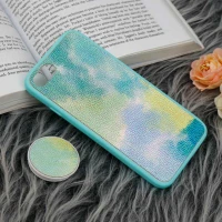 قاب چرمی هولوگرامی پاپ سوکت دار iPhone 7/8 سبز آبی