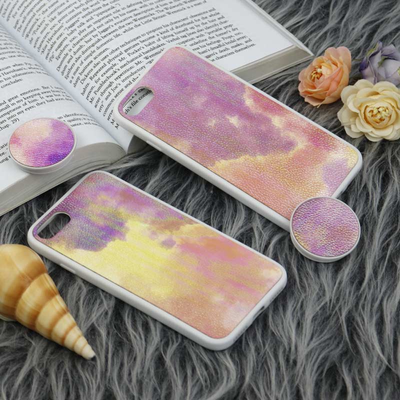 قاب چرمی هولوگرامی پاپ سوکت دار iPhone 7/8 سفید