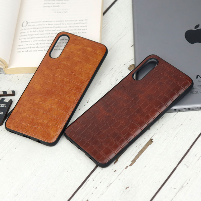 قاب چرمی کروکودیل Samsung Galaxy A70