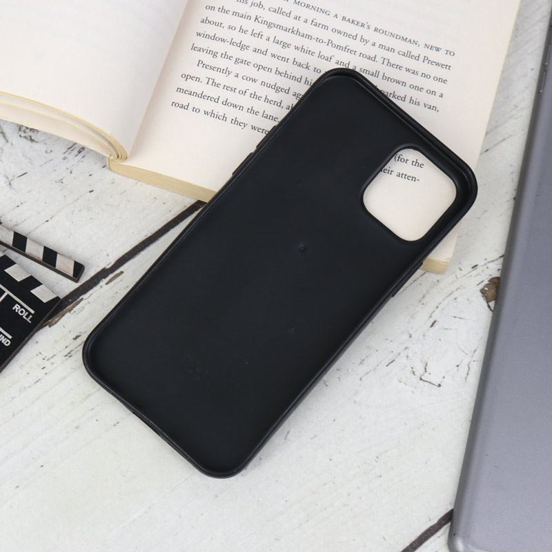 قاب چرمی کروکودیل iPhone 12