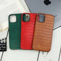 قاب چرمی کروکودیل iPhone 12 Pro
