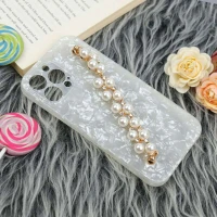 قاب محافظ لنزدار ماربل هولدر دستی مرواریدی iPhone 13 Pro Max