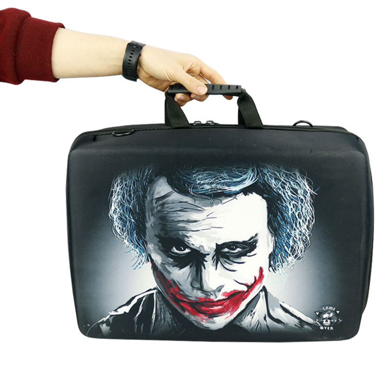 کیف کنسول بازی PS5 طرح Joker سیاه سفید
