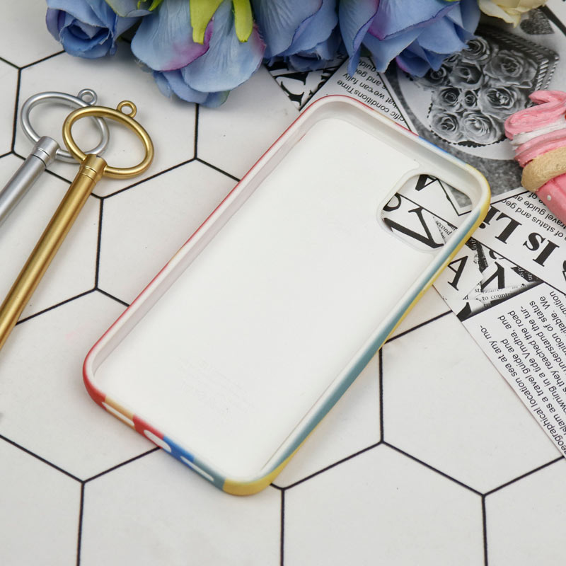 قاب سیلیکونی محافظ لنزدار کبریتی طرح آبرنگی iPhone 11