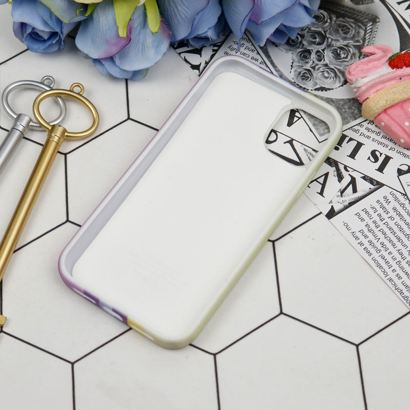 قاب سیلیکونی محافظ لنزدار کبریتی طرح آبرنگی iPhone 11