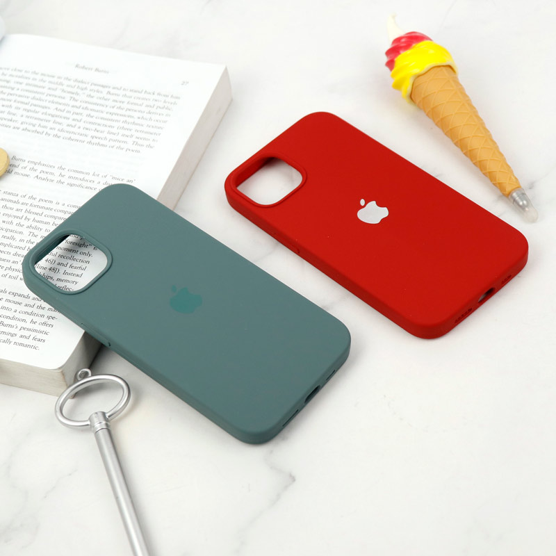 قاب سیلیکونی زیربسته iPhone 13