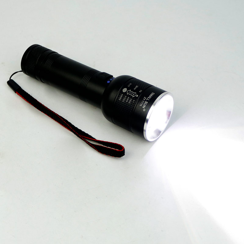 چراغ قوه پلیسی Small Sun ZY-T776