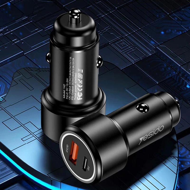 شارژر فندکی فست شارژ Yesido Y42 2.4A QC3.0 PD 42W