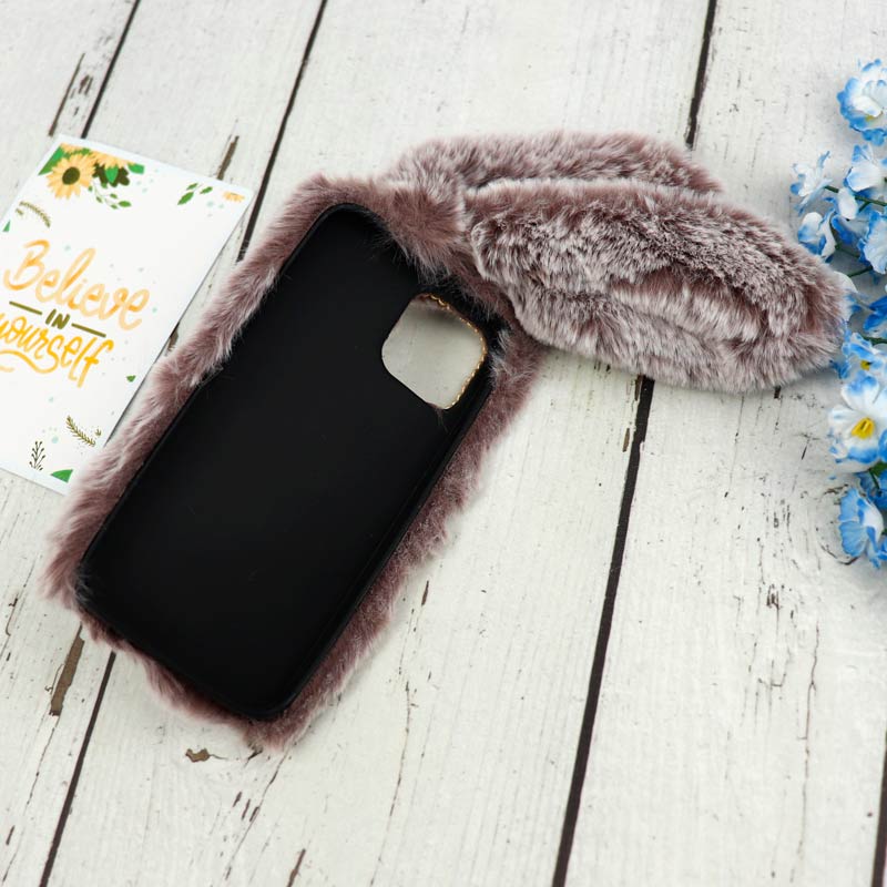 قاب پشمالو خرگوشی iPhone 12 / 12 Pro