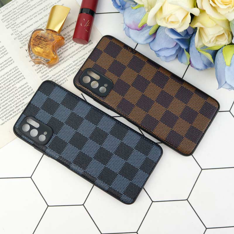 قاب محافظ لنزدار چرمی لاکچری Xiaomi Poco M3 Pro