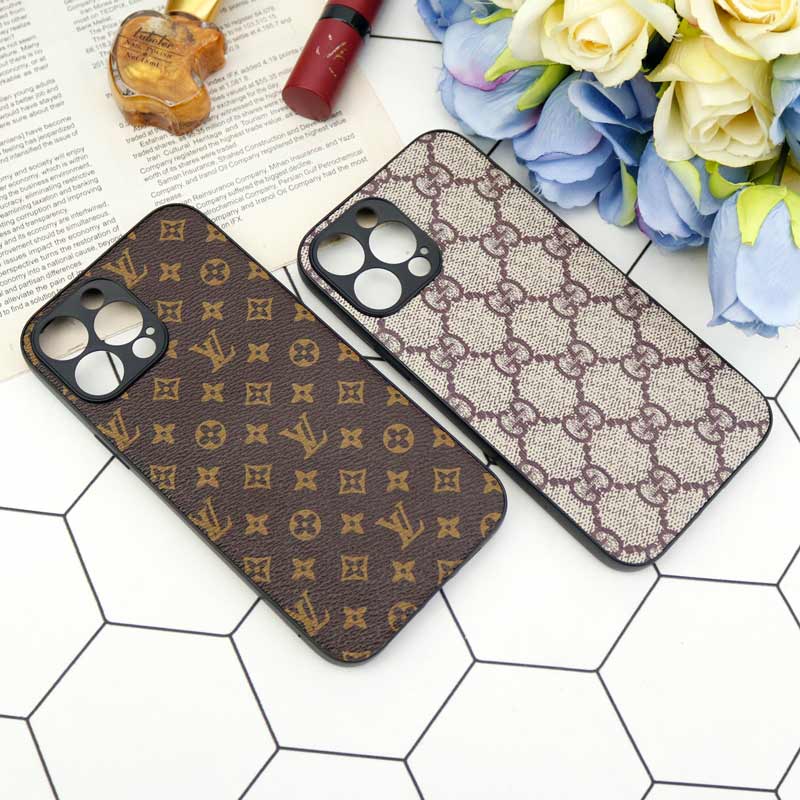 قاب محافظ لنزدار چرمی لاکچری آیفون iPhone 13 Pro Max