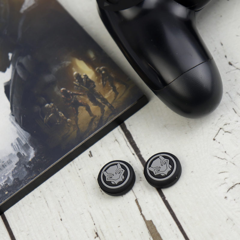 روکش آنالوگ دسته بازی Play Station/XBOX طرح Black Panther طوسی