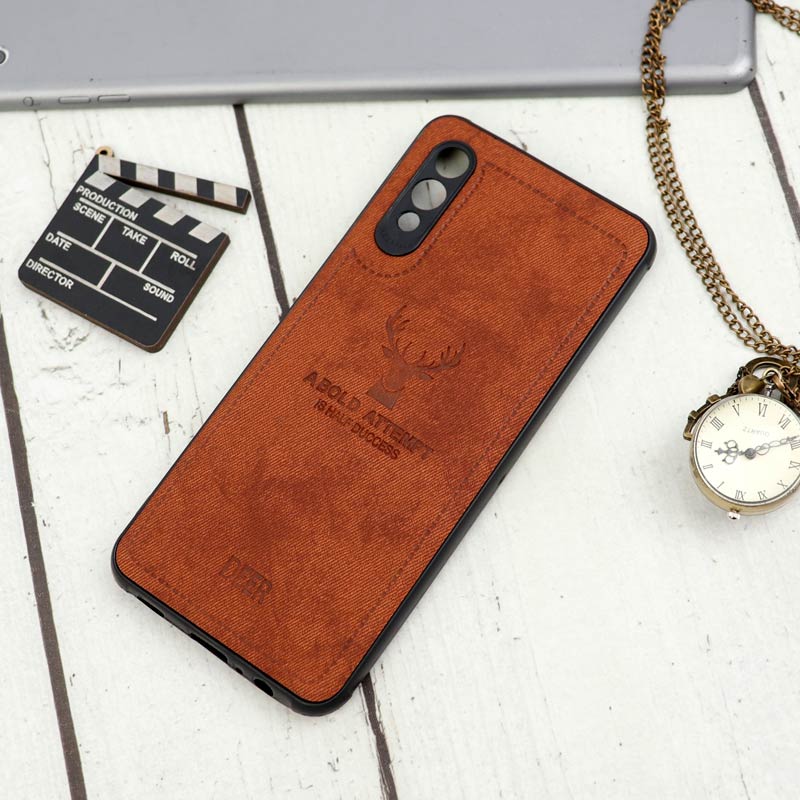 قاب چرمی سامسونگ Galaxy A02 طرح گوزن محافظ لنزدار