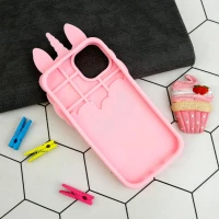 قاب سیلیکونی آکواریومی یونیکورن iPhone 13