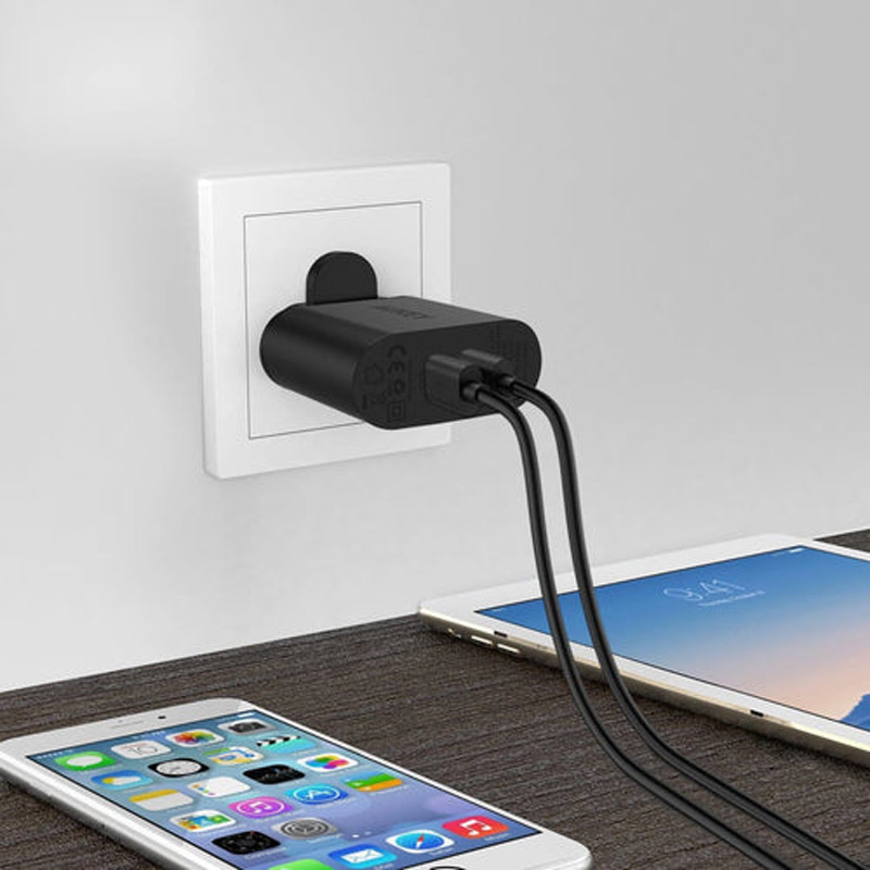 شارژر دیواری فست شارژ Aukey PA-T16 2Port 3A QC3 PD 36W + کابل میکرو یو اس بی