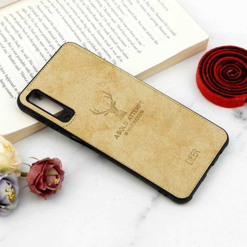 قاب چرمی طرح گوزن Samsung Galaxy A7 2018