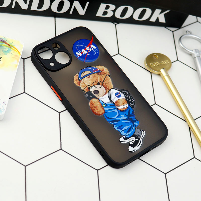 قاب PC مات محافظ لنزدار طرحدار iPhone 13