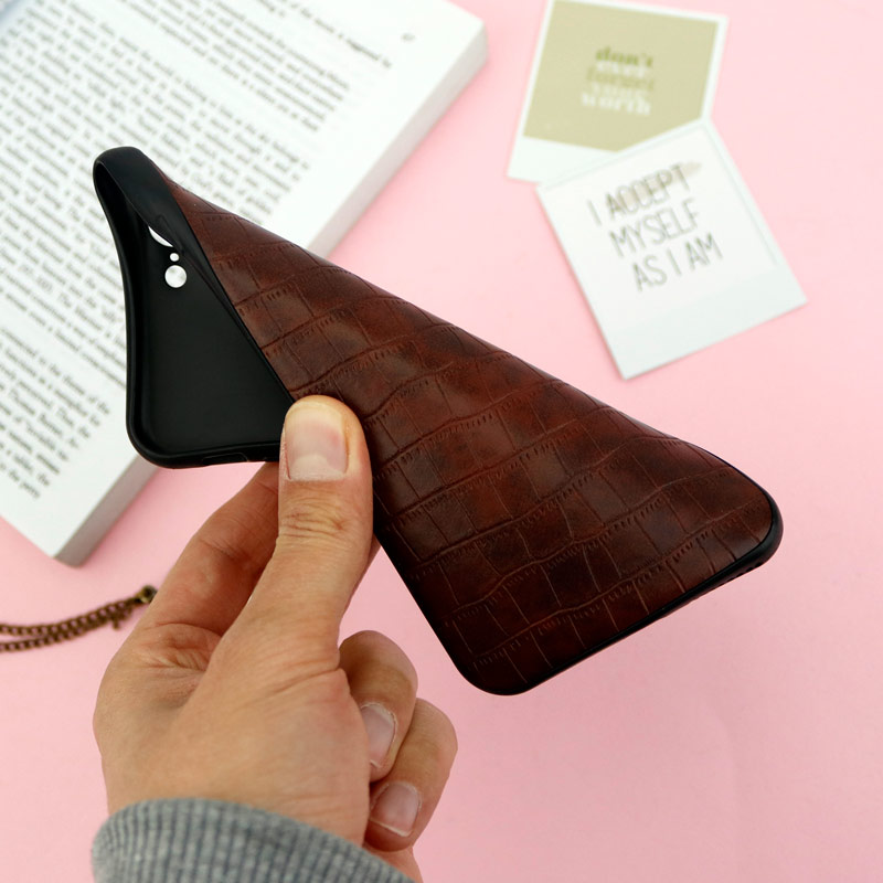 قاب چرمی کروکودیل iPhone 7 Plus / 8 Plus