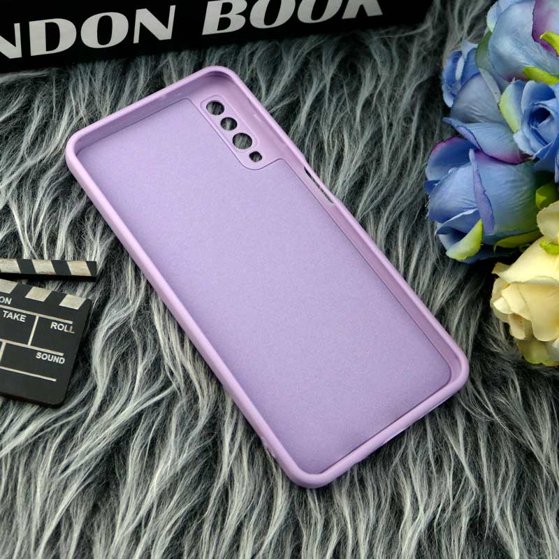 قاب طرح سیلیکونی داخل موکت محافظ لنزدار Samsung Galaxy A7 2018