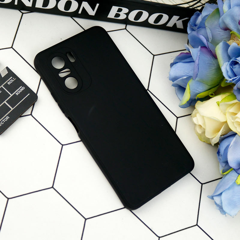 قاب طرح سیلیکونی داخل موکت محافظ لنزدار Xiaomi Poco F3