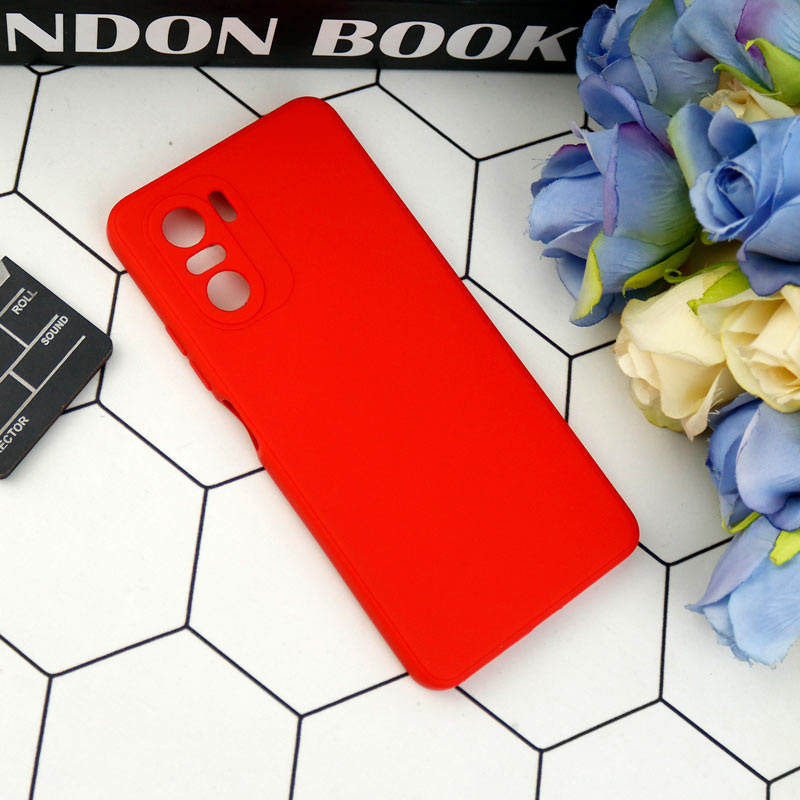 قاب طرح سیلیکونی داخل موکت محافظ لنزدار Xiaomi Poco F3
