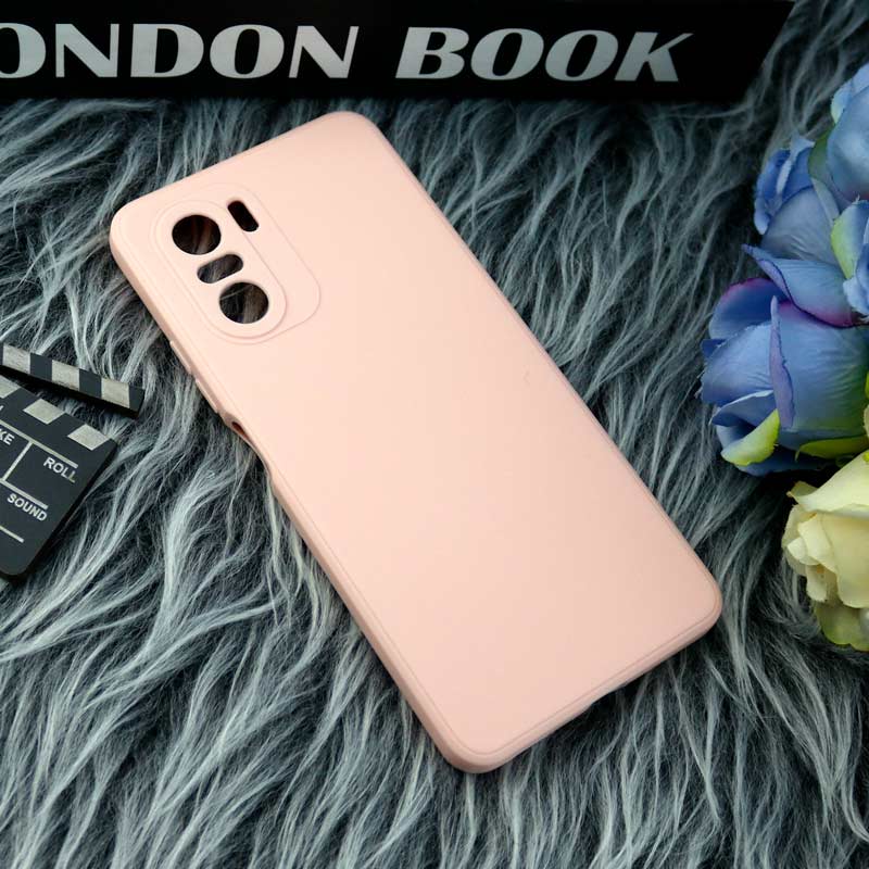 قاب طرح سیلیکونی داخل موکت محافظ لنزدار Xiaomi Poco F3
