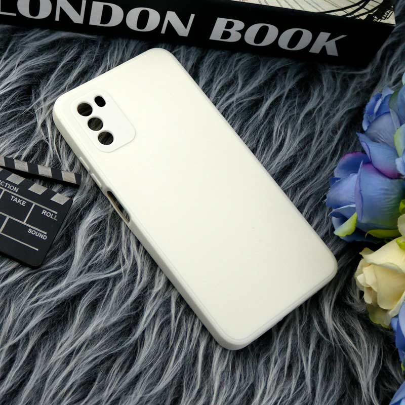 قاب طرح سیلیکونی داخل موکت محافظ لنزدار Xiaomi Poco M3