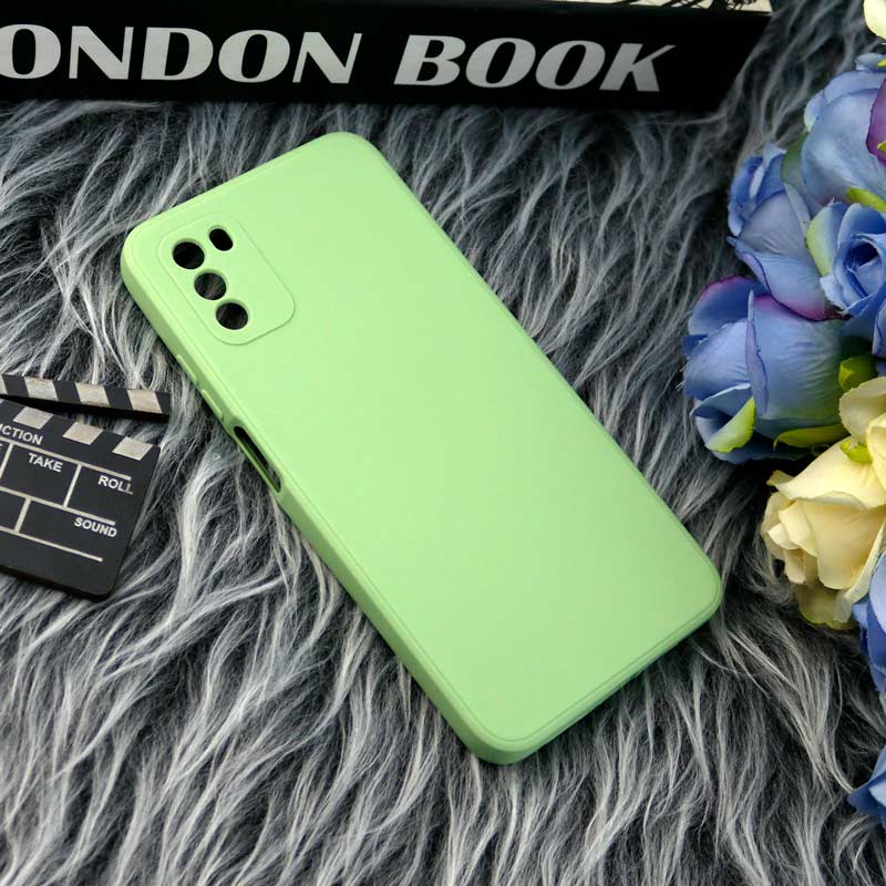 قاب طرح سیلیکونی داخل موکت محافظ لنزدار Xiaomi Poco M3