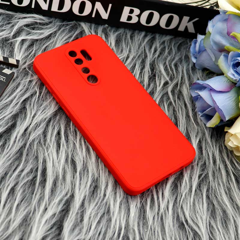 قاب طرح سیلیکونی داخل موکت محافظ لنزدار Xiaomi Redmi Note 8 Pro
