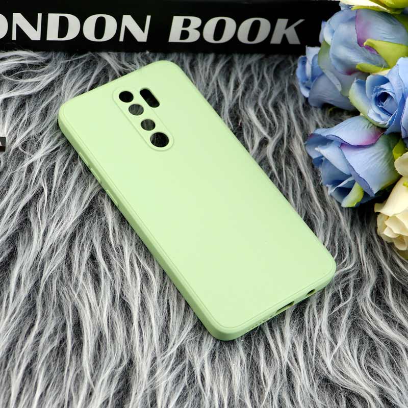 قاب طرح سیلیکونی داخل موکت محافظ لنزدار Xiaomi Redmi Note 8 Pro