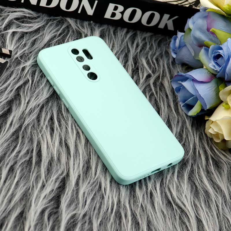 قاب طرح سیلیکونی داخل موکت محافظ لنزدار Xiaomi Redmi Note 8 Pro