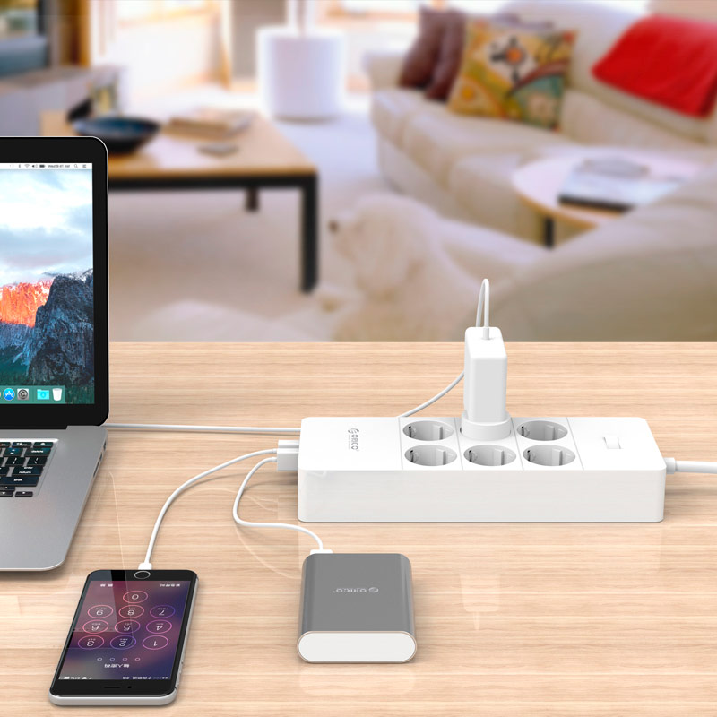چند راهی 6 خانه برق ارت دار اوریکو با کابل 1٫5 متری Orico HPC-6A5U-V1-EU + شارژر USB