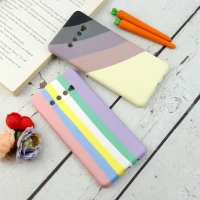 قاب محافظ لنزدار سیلیکونی رنگین کمانی Highcopy سامسونگ S10 Plus