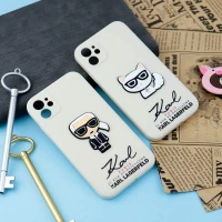 قاب سیلیکونی عروسکی کارل محافظ لنزدار iPhone 11