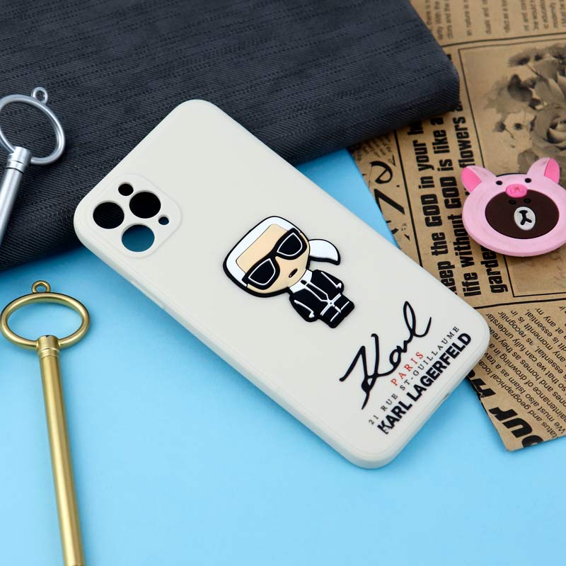 قاب سیلیکونی عروسکی کارل محافظ لنزدار iPhone 11 Pro Max