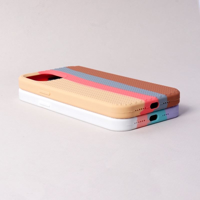 قاب سیلیکونی رنگین کمانی طرح بافت iPhone 12 Pro Max
