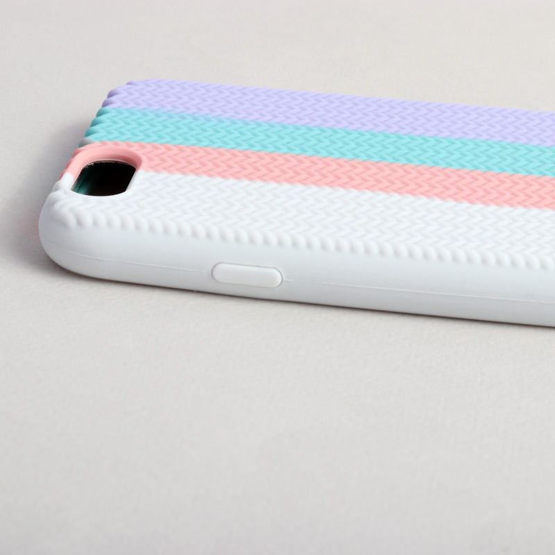 قاب سیلیکونی رنگین کمانی طرح بافت iPhone 6/6s
